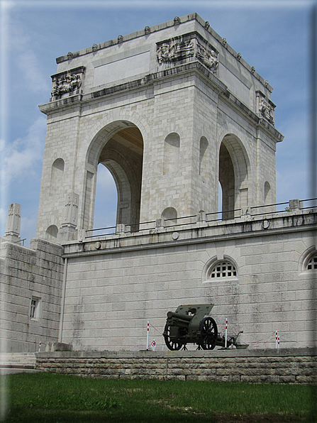 foto Sacrario militare di Asiago